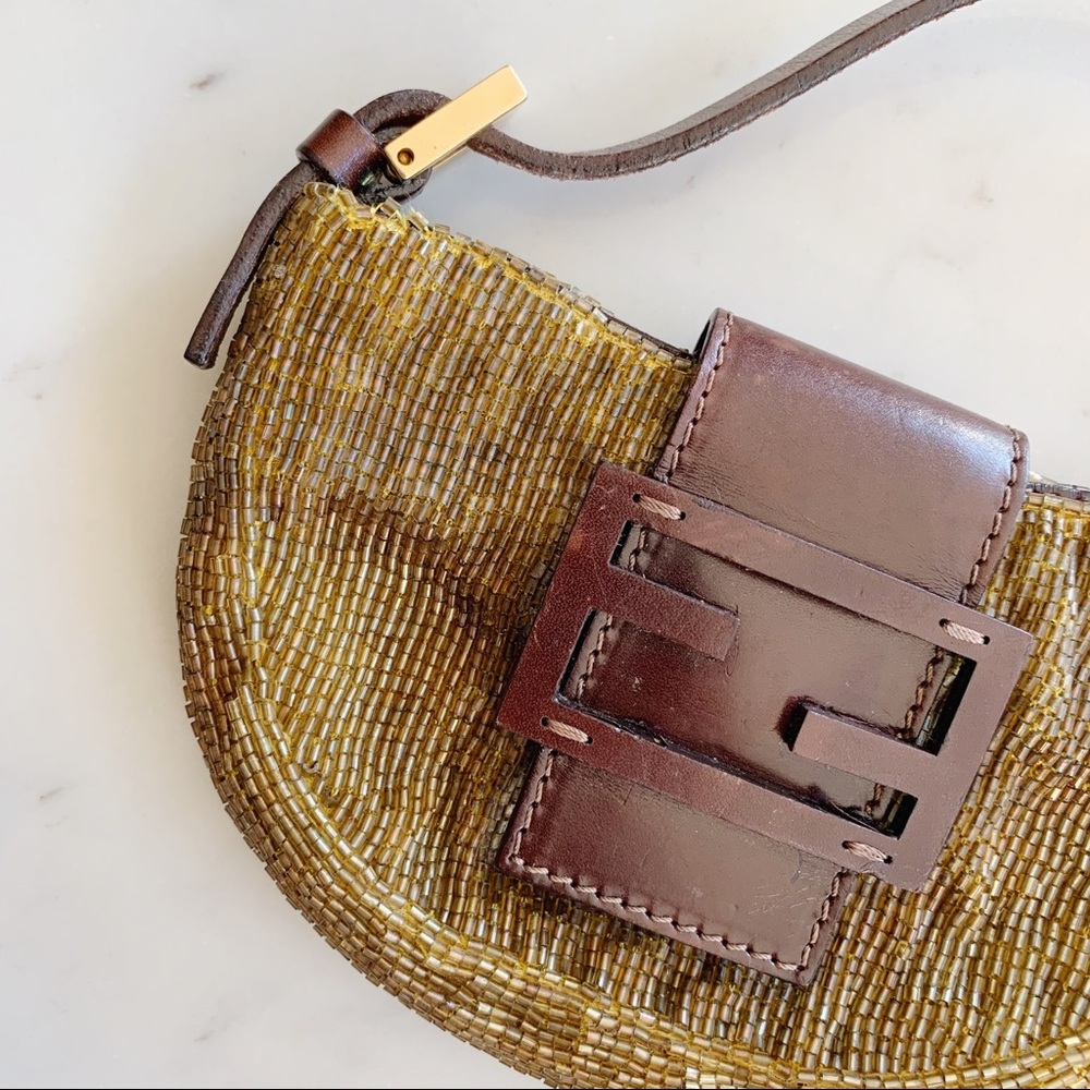 *SOLD* Fendi Baguette - Picture 4 of 11